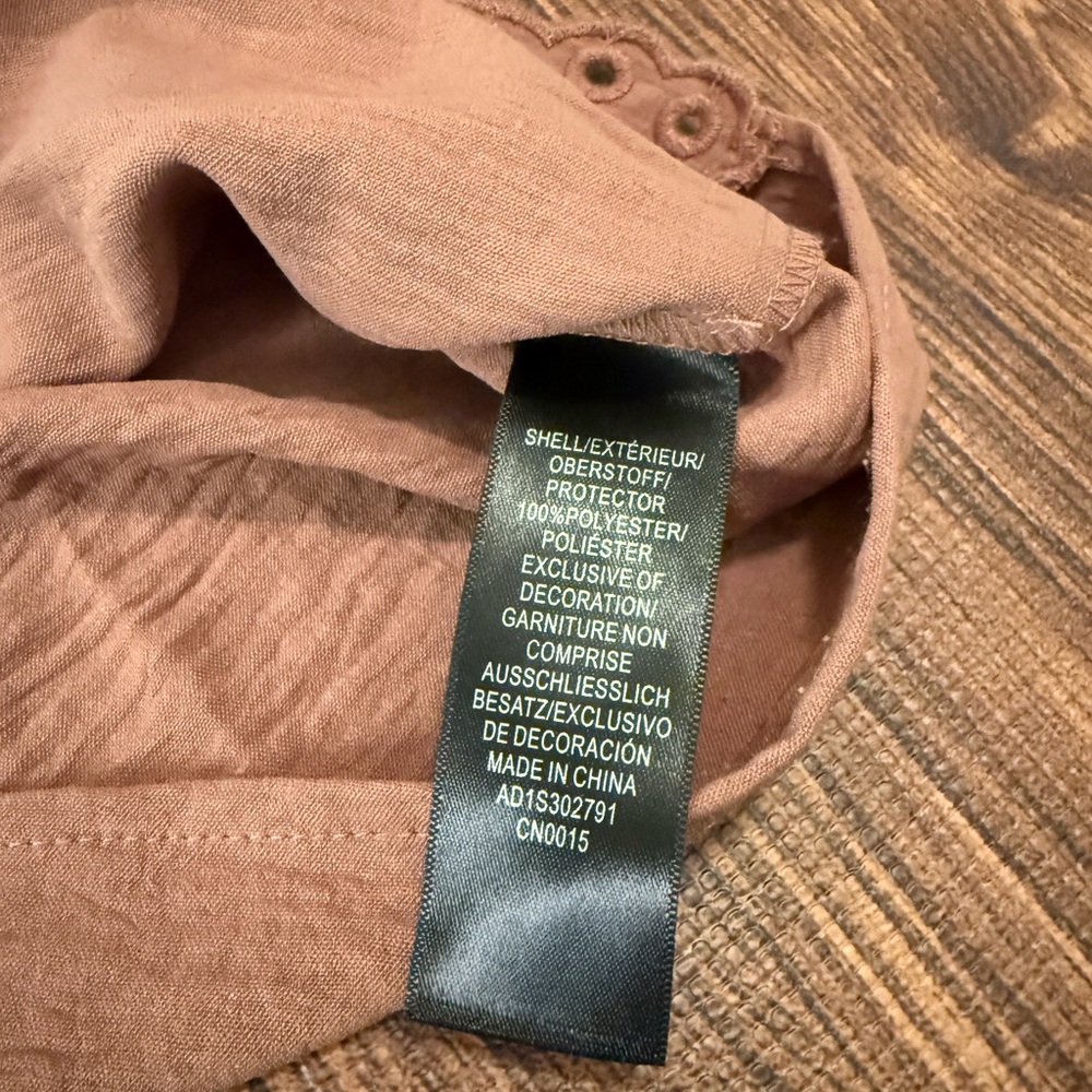 Adrianna Papell Brown Eyelet Blouse | S - Picture 9 of 13